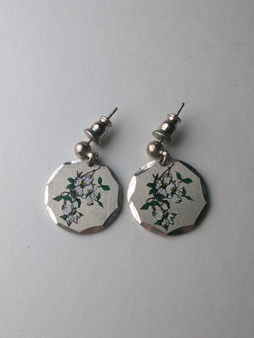 Floral And Pattern Earring Set - Picture 4 of 9